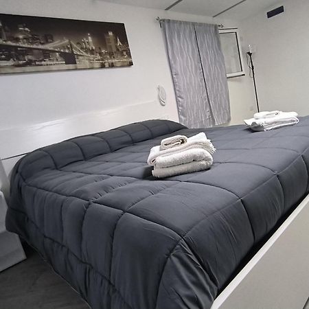 B&B Vicolo50 Salerno Ngoại thất bức ảnh