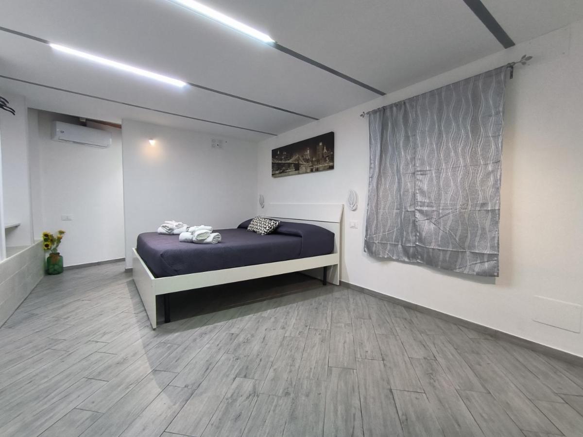 B&B Vicolo50 Salerno Phòng bức ảnh
