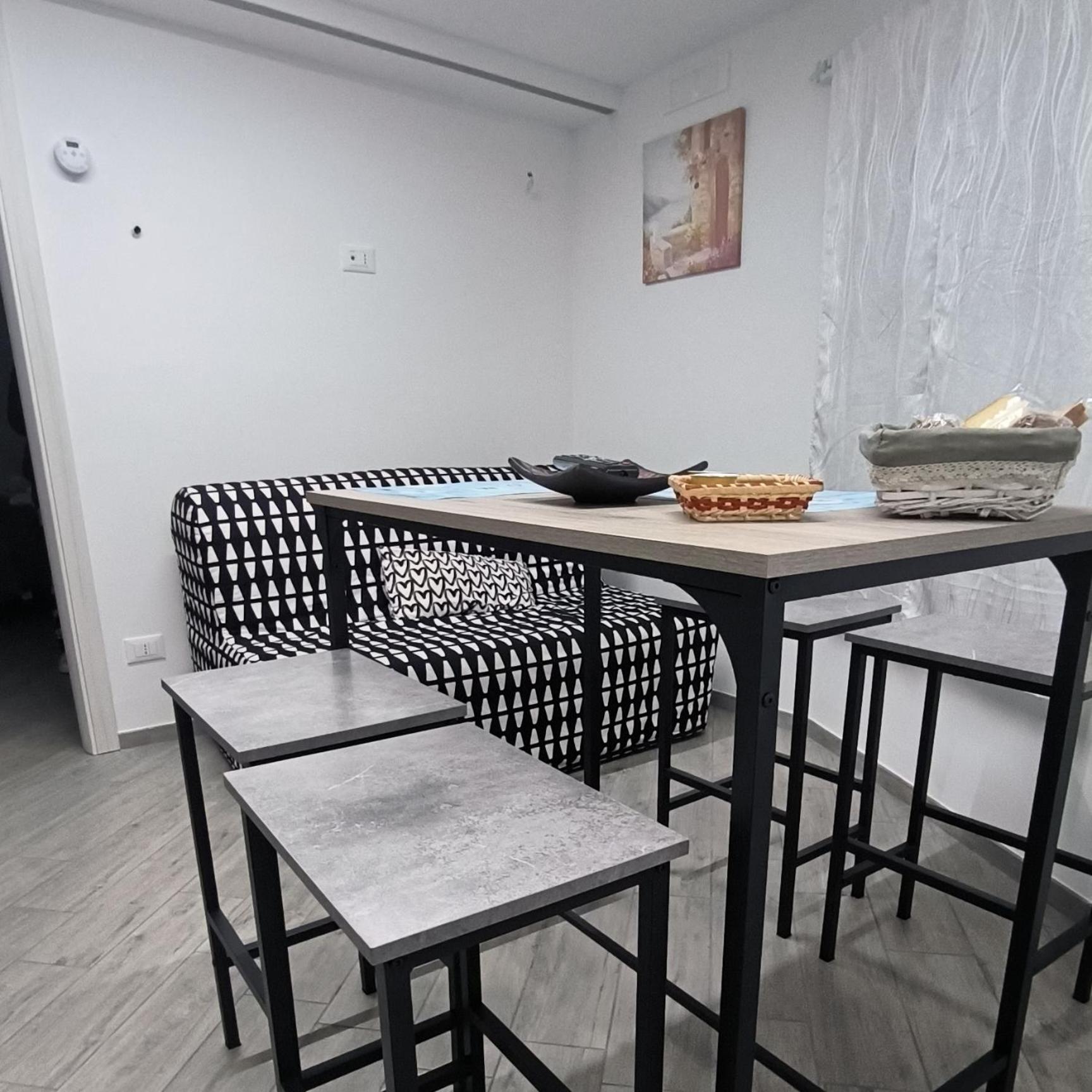 B&B Vicolo50 Salerno Ngoại thất bức ảnh